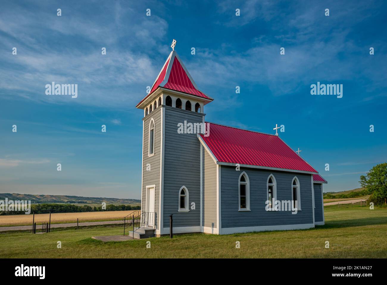 Chiesa Anglicana di San Nicola, conosciuta anche come piccola chiesa nella valle, vicino a Craven, SK Foto Stock