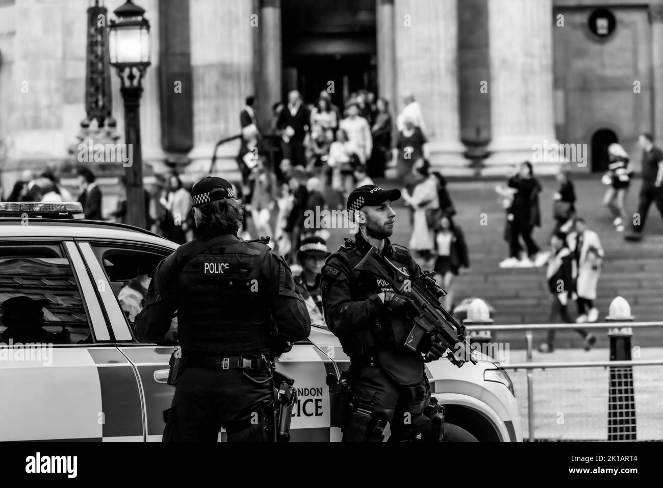 Intorno a Londra durante il periodo di lutto per la regina Elisabetta II Foto Stock