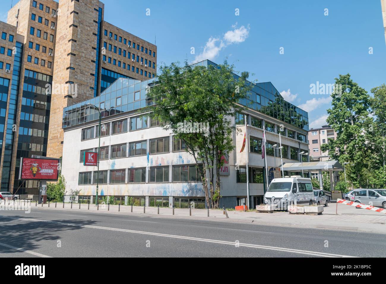 Skopje, Macedonia settentrionale - 5 giugno 2022: Ufficio delle entrate pubbliche - Ufficio regionale. Foto Stock