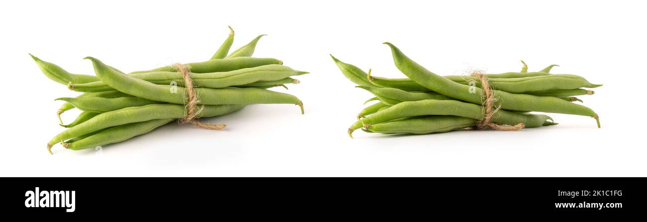 mazzo di fagiolini isolati su fondo bianco, conosciuti anche come fagiolini, fagiolini o fiocchi, verdure raccolte di fresco in diverse angolazioni Foto Stock