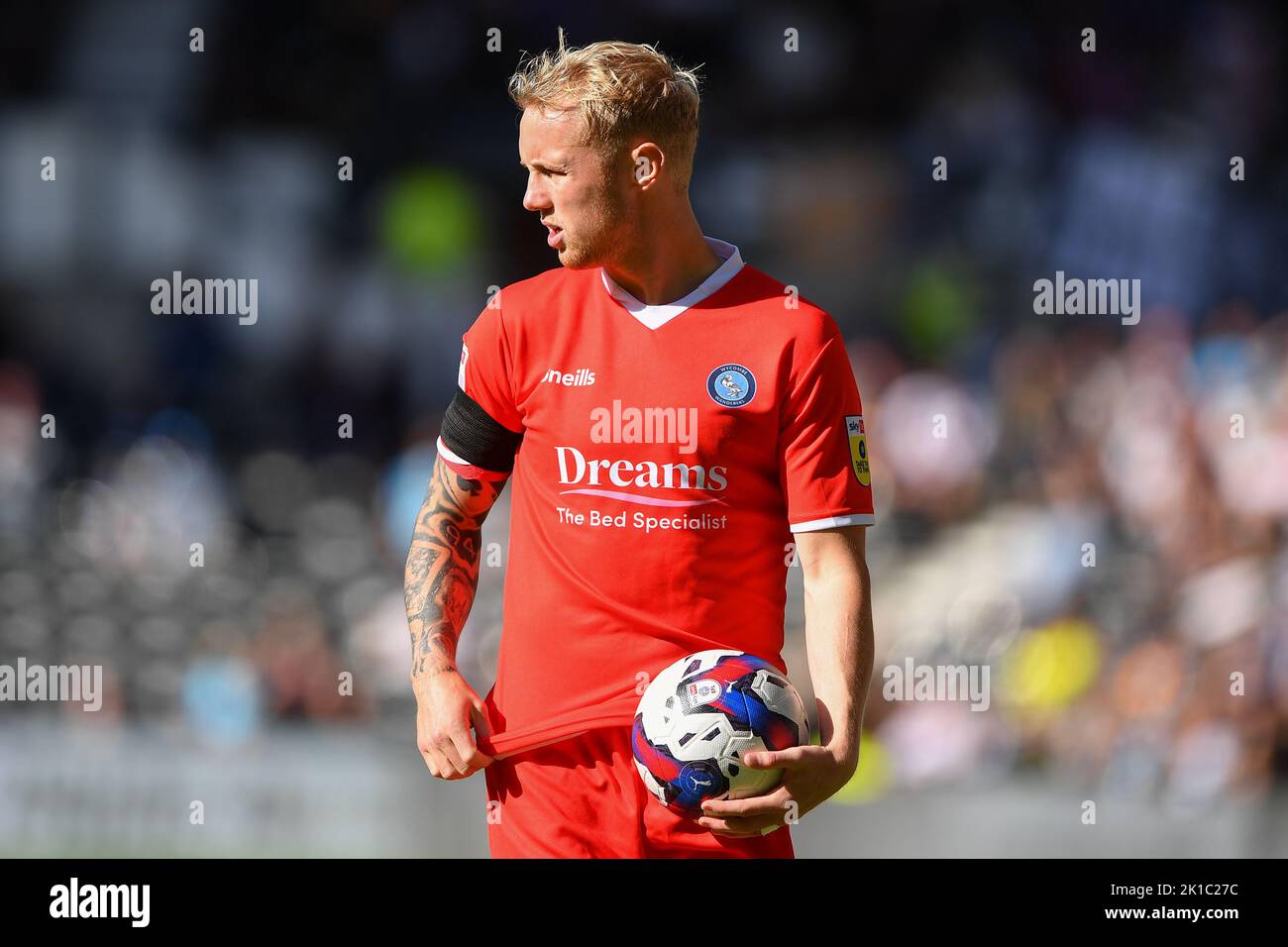 Jack Grimmer di Wycombe Wanderers durante la partita della Sky Bet League 1 tra Derby County e Wycombe Wanderers a Pride Park, Derby sabato 17th settembre 2022. Foto Stock