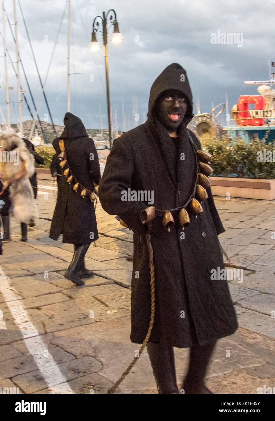 Maschere di Sardegna, Urthos e Butudos Foto Stock