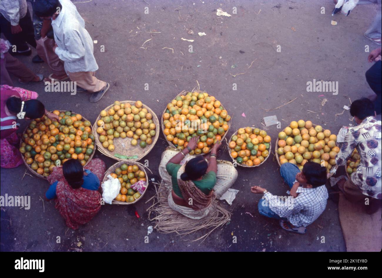 Fruit Sellers, mercato di Dadar, Mumbai Foto Stock