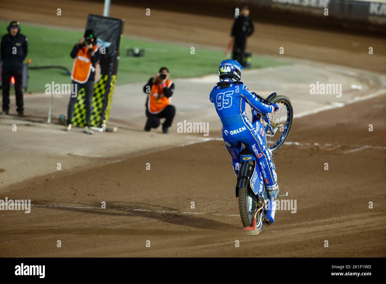 Il polacco Bartosz Zmarzlik è stato il vincitore del torneo 9 di 10 del Kaeser FIM Speedway di sabato alla Skrotfrag Arena di Malilla, Svezia. 17 Settembre 2022.Photo: Stefan Jerrevång / TT / code 60160 Foto Stock