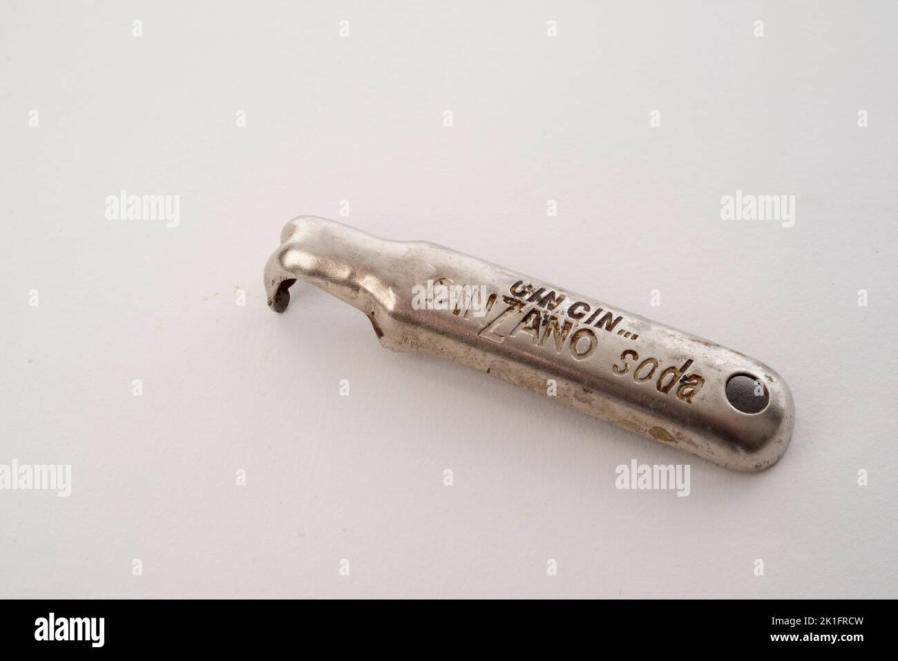 Apribottiglie vecchio - Made in Italy- Foto Stock