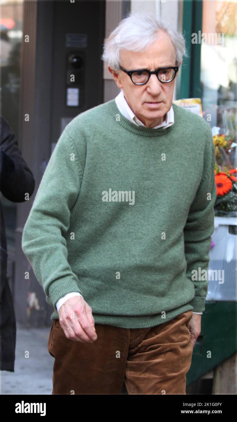 **FOTO FILE** Woody Allen si ritira da Filmmaking. Woody Allen 2016 Foto di John Barrett/PHOTOlink /MediaPunch Foto Stock