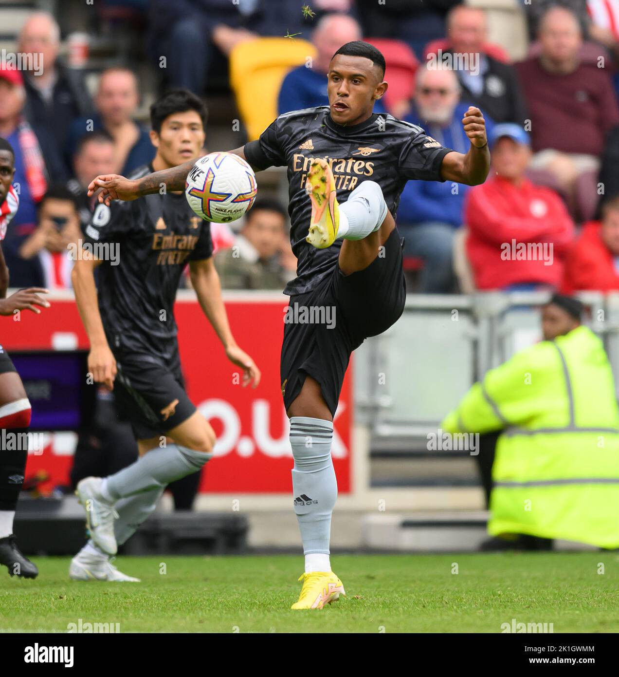 18 set 2022 - Brentford / Arsenal - Premier League - GTECH Community Stadium Arsenal's Marquinhos durante la partita della Premier League contro Brentford. Foto : Mark Pain / Alamy Live News Foto Stock