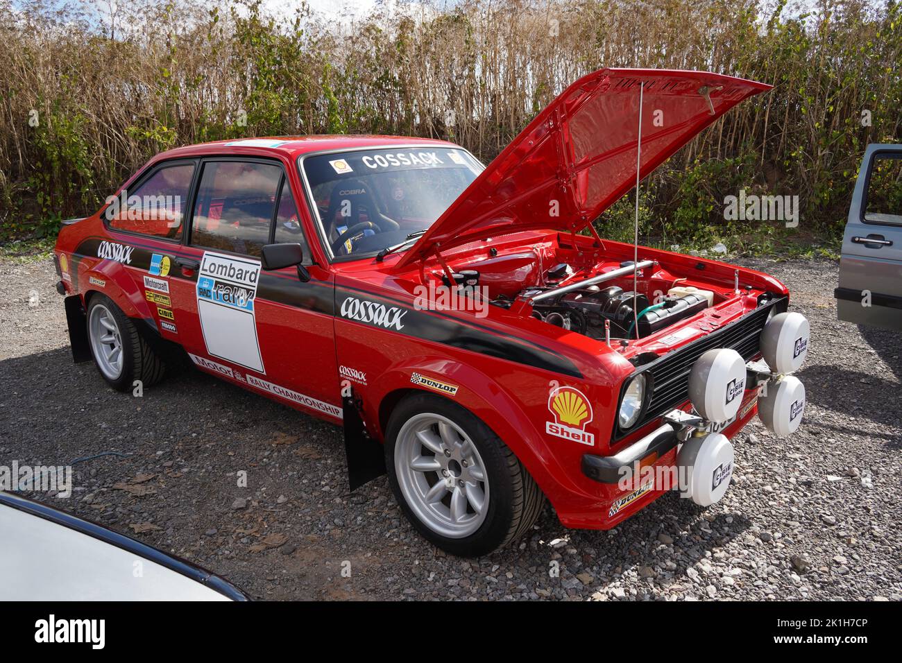 Exeter, Regno Unito-Agosto 2022: Ford Escort II RS1800 Cossack ad una mostra di auto classica presso la Greendale Farm vicino Exeter Foto Stock