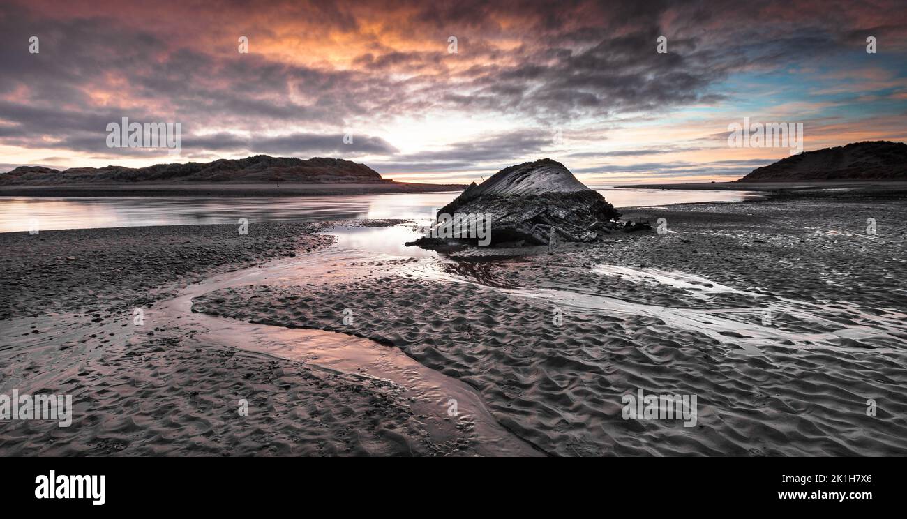 Estuario e relitto di Ythan, Aberdeenshire, Scozia Foto Stock