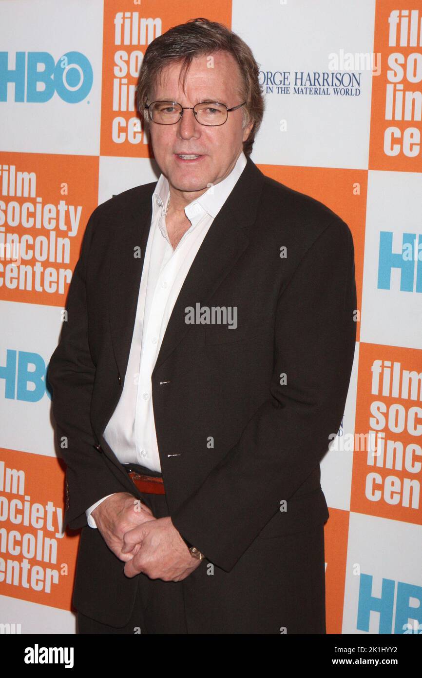 Il produttore Nigel Sinclair partecipa alla proiezione del New York Film Festival 49th di "George Harrison: Living in the Material World" presso la Alice Tully Hall del Lincoln Center a New York City il October4, 2011. Photo Credit: Henry McGee/MediaPunch Foto Stock