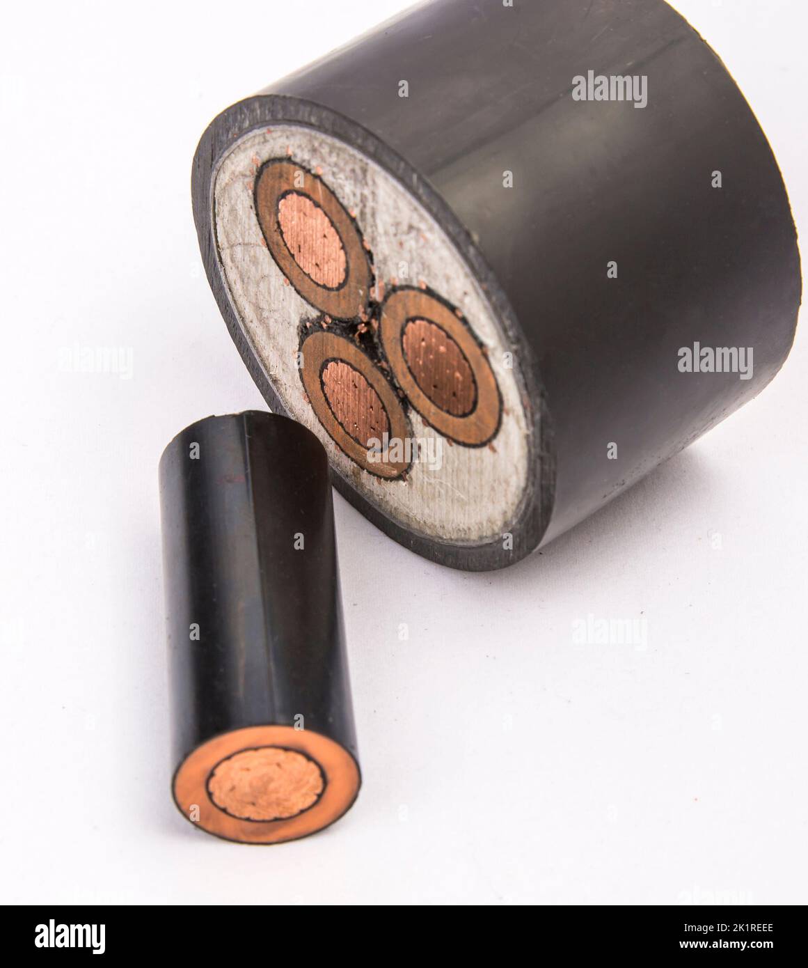 Sezione trasversale del cavo ad alta tensione, isolamento in polimero Foto Stock