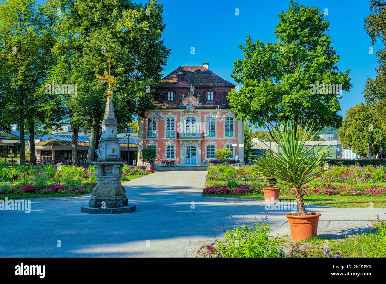 Palazzo Rococo nel Parco Comunale di Schwäbisch Gmünd. Baden Württemberg, Germania, Europa Foto Stock