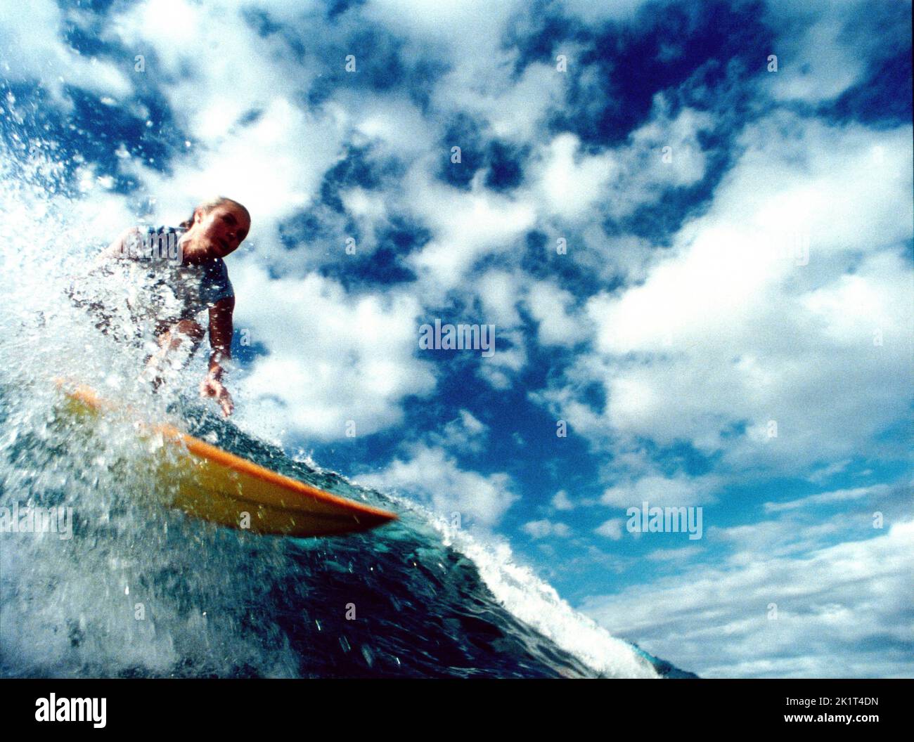 KATE BOSWORTH in BLUE CRUSH (2002), diretto da JOHN STOCKWELL. Credito: UNIVERSAL STUDIOS / Album Foto Stock