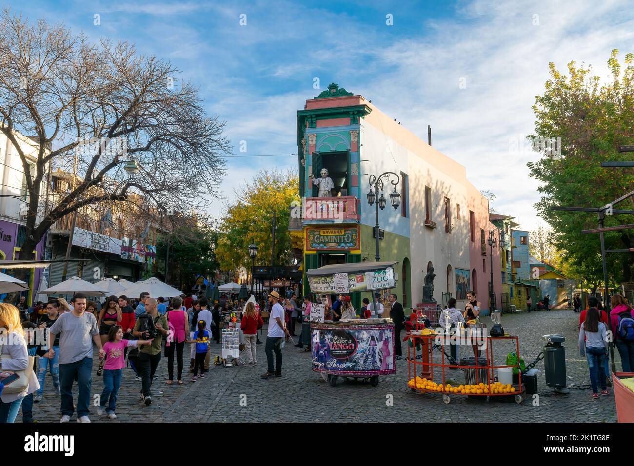 Cool case dipinte colorate a Caminito a la Boca, Buenos Aires Foto Stock