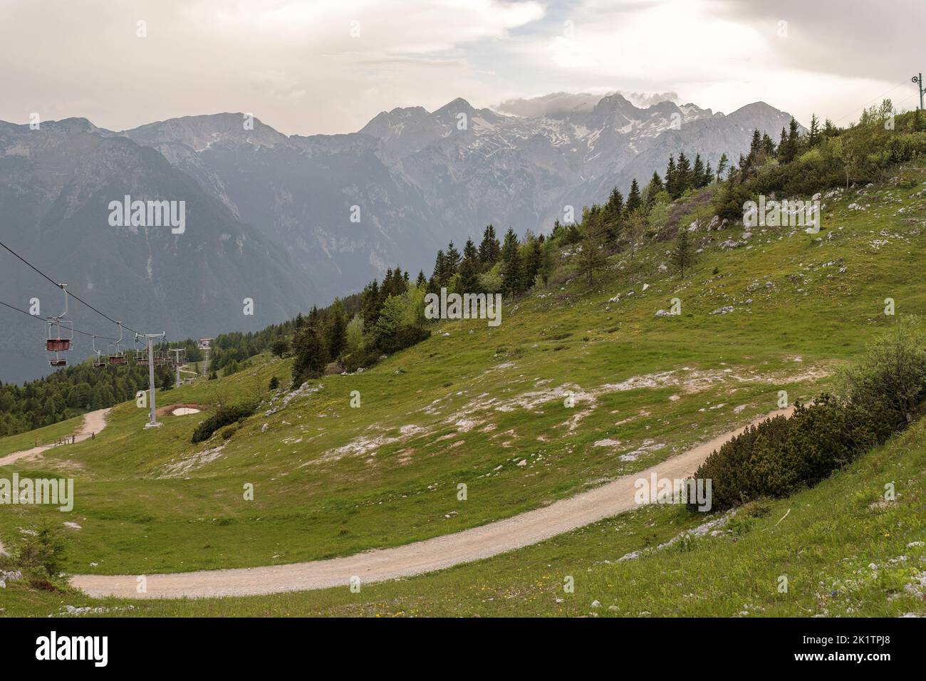 Velika planina, grande altopiano di pascoli in Slovenia, Europa Foto Stock