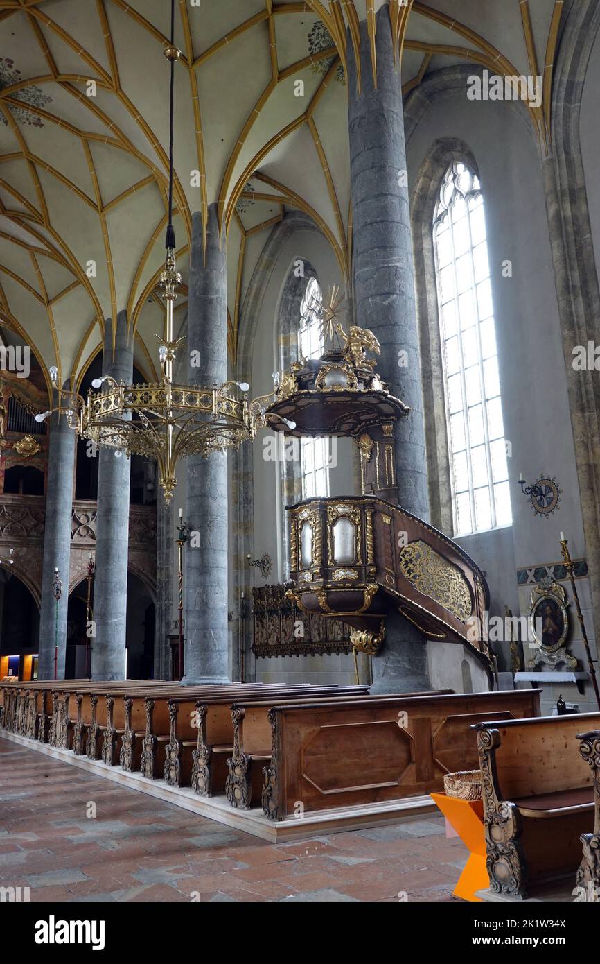 Barocke katholische Pfarrkirche Maria Himmelfahrt, Tirolo, Oesterreich, Schwaz Foto Stock