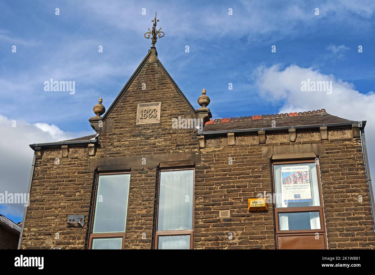 2 Howard St, Glossop, edificio vittoriano dal 1883, High Peak, Derbys, Inghilterra, Regno Unito, SK13 7DD Foto Stock