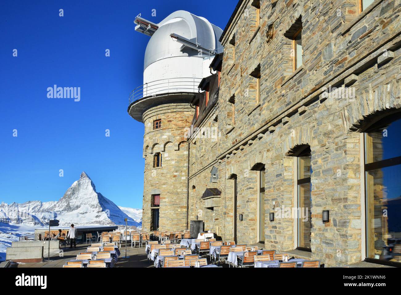 Svizzera. Cantone Vallese. Zermatt. Alle 3100, il Kulmhotel Gornergrat è anche un osservatorio. La sua vista include il Cervino così come altri 20 s. Foto Stock