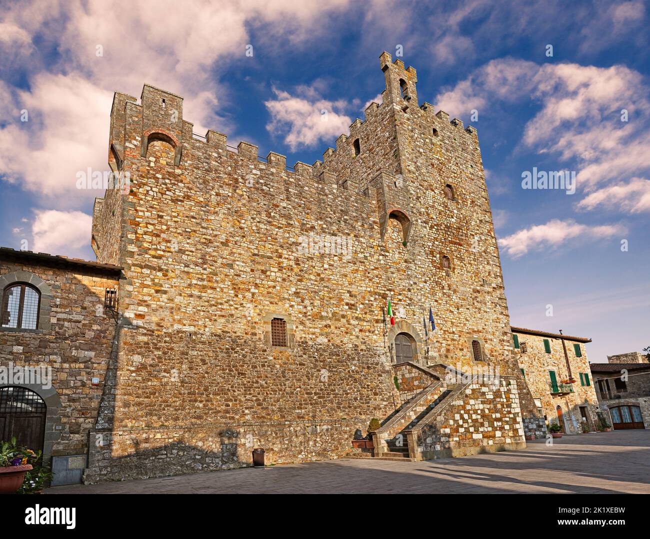 Castellina in Chianti, Siena, Toscana, Italia: La fortezza medievale nel villaggio della zona famosa per il vino toscano Foto Stock
