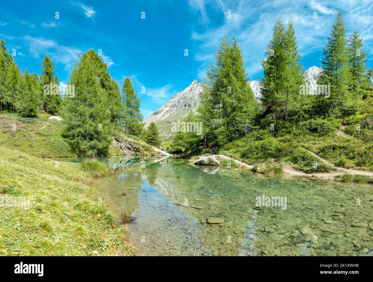 Lac Bleu con vista verso Dent de Perroc Foto Stock