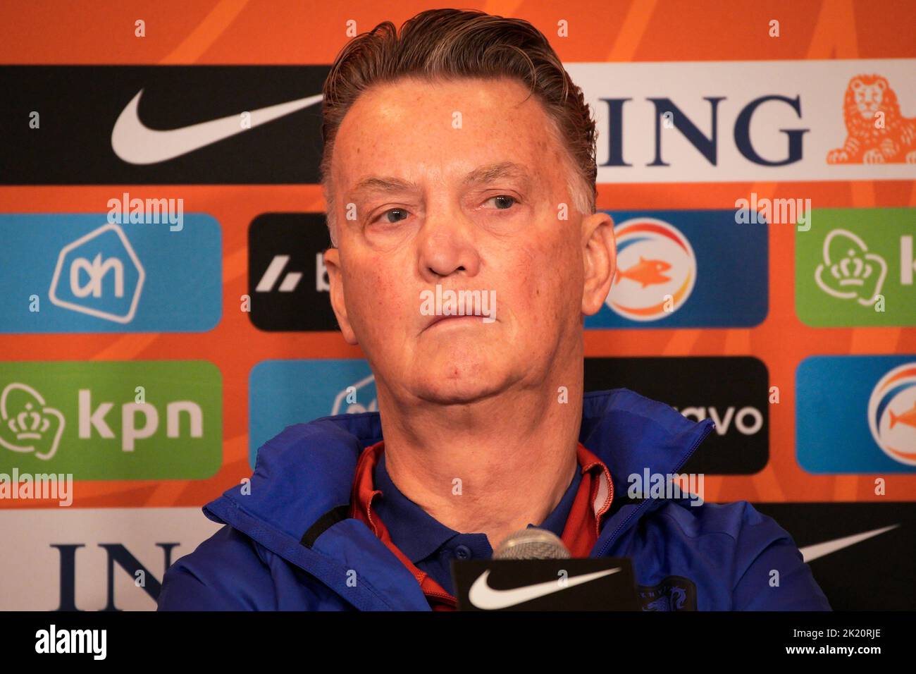 L'allenatore della nazionale di calcio olandese Louis van Gaal è stato visto durante una conferenza stampa a Varsavia, Polonia, il 21 settembre 2022. Foto Stock