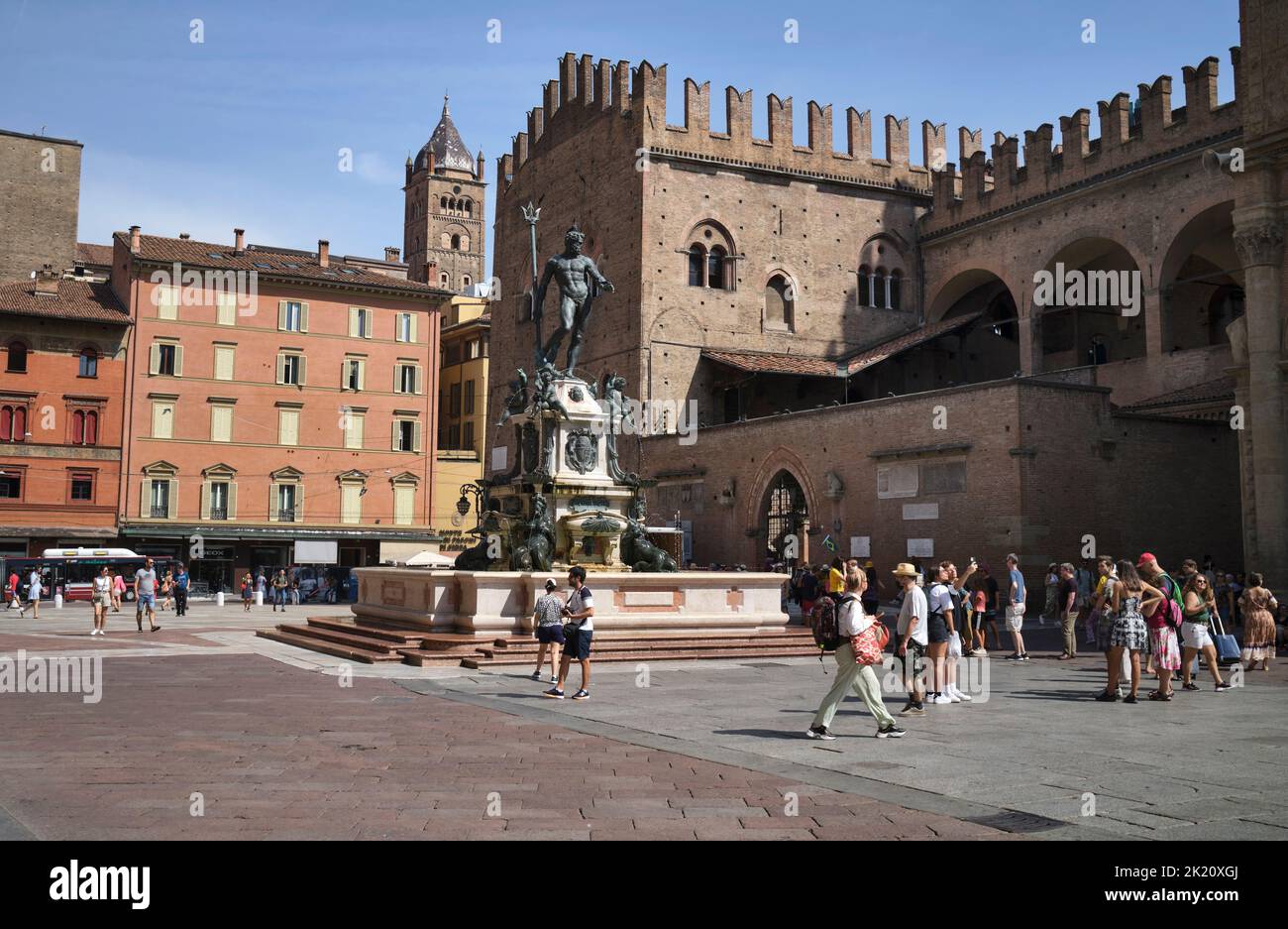 Fontana del Nettuno del Giambologna in Piazza del Nettuno a Bologna Foto Stock