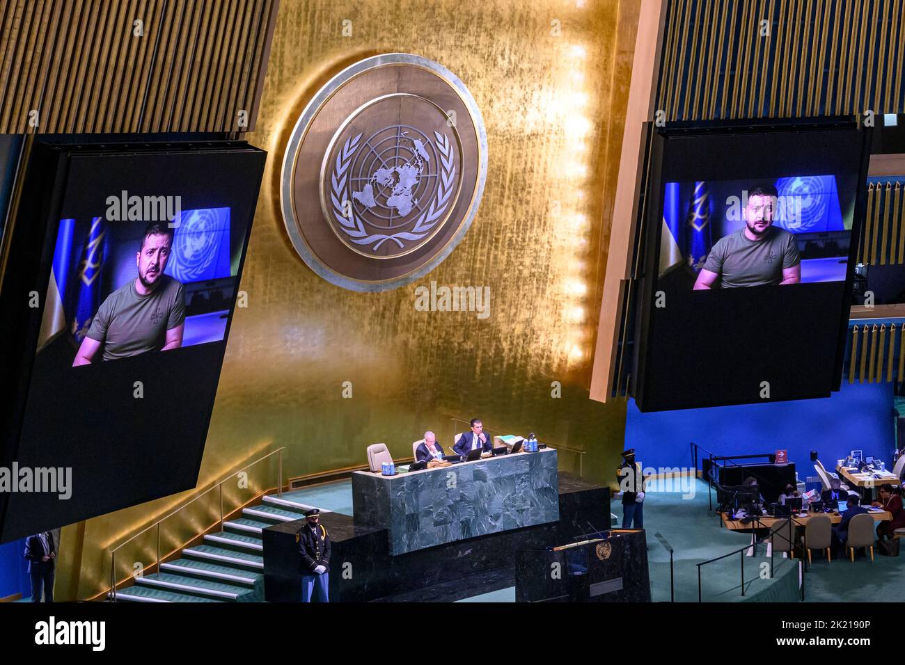 New York, Stati Uniti. 21st Set, 2022. Volodymyr Zelenskyy, Presidente dell'Ucraina, si rivolge al dibattito generale della 77th Assemblea generale delle Nazioni Unite in un video messaggio. Credit: Enrique Shore/Alamy Live News Foto Stock