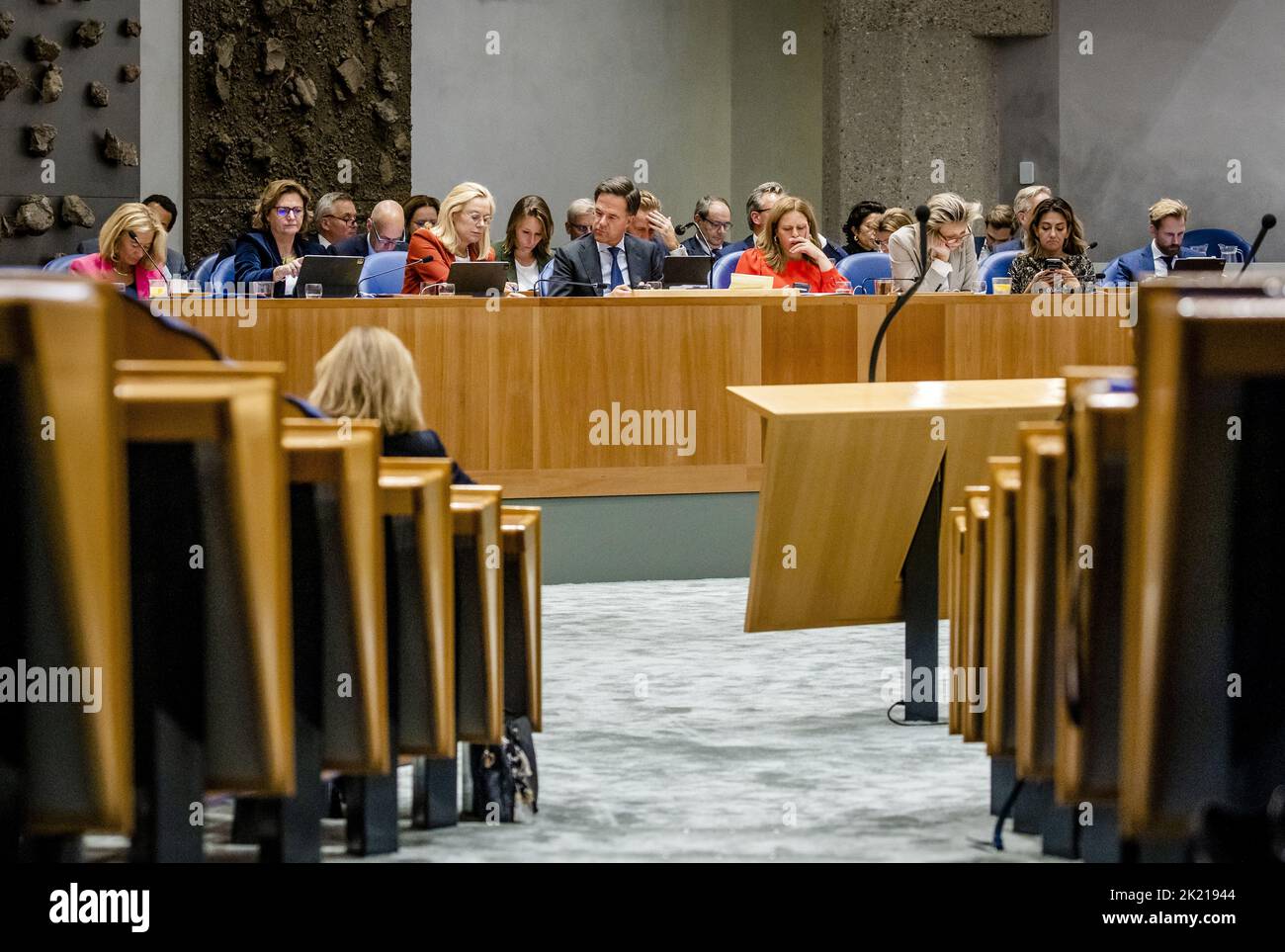 2022-09-22 00:03:32:19 L'AIA - Ministri a Vak-K durante una sospensione il primo giorno delle riflessioni politiche generali, il dibattito dopo il discorso dal trono sulla giornata del bilancio. Nel corso della discussione, l'Assemblea ha potuto rispondere al bilancio presentato dal gabinetto uscente il giorno del bilancio. ANP SEM VAN DER WAL olanda fuori - belgio fuori Foto Stock