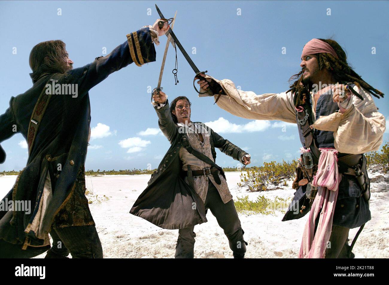 JACK DAVENPORT, Orlando Bloom, Johnny Depp, pirati dei Caraibi: forziere fantasma, 2006 Foto Stock