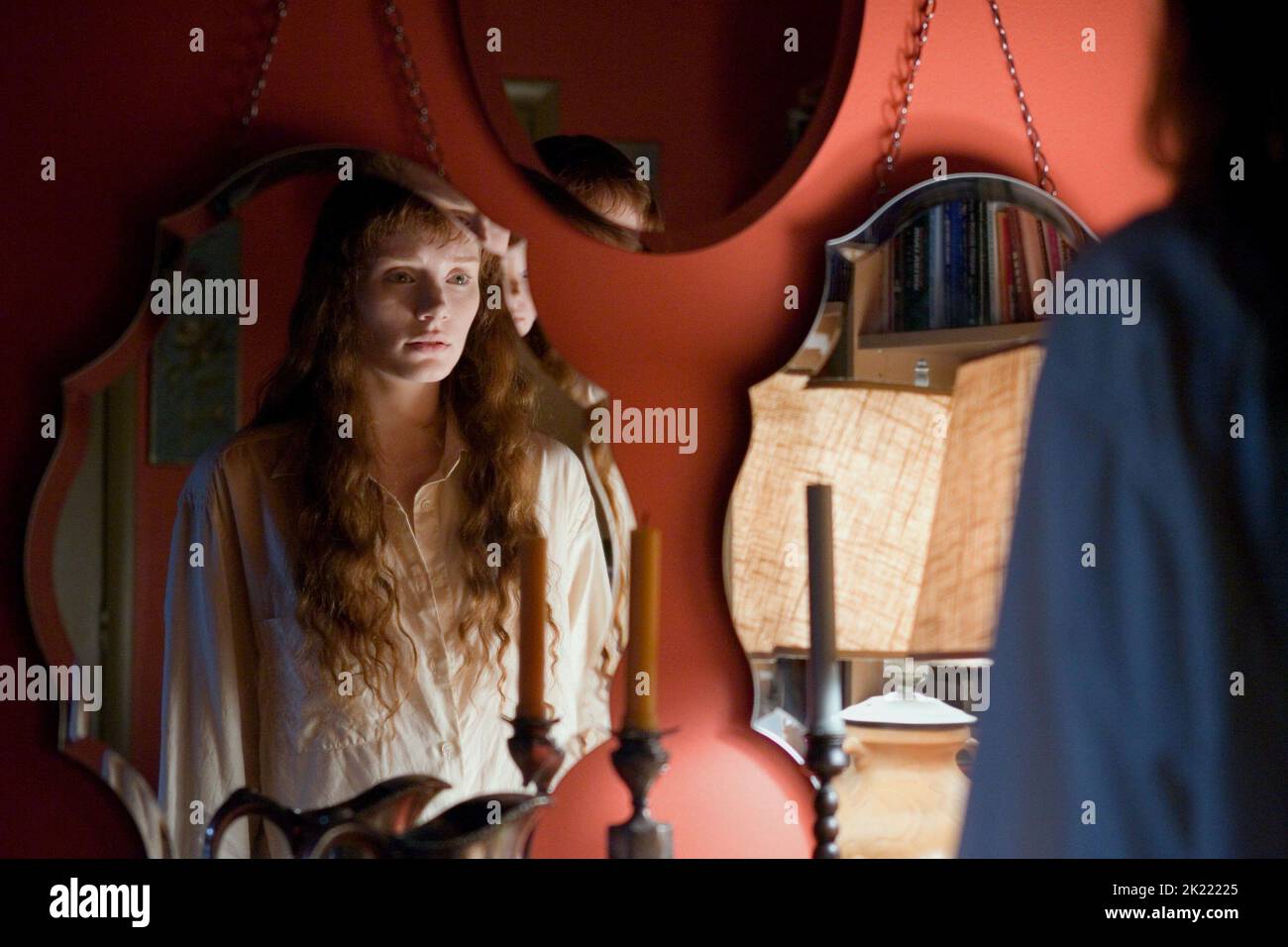 BRYCE Dallas Howard, signora nell'acqua, 2006 Foto Stock