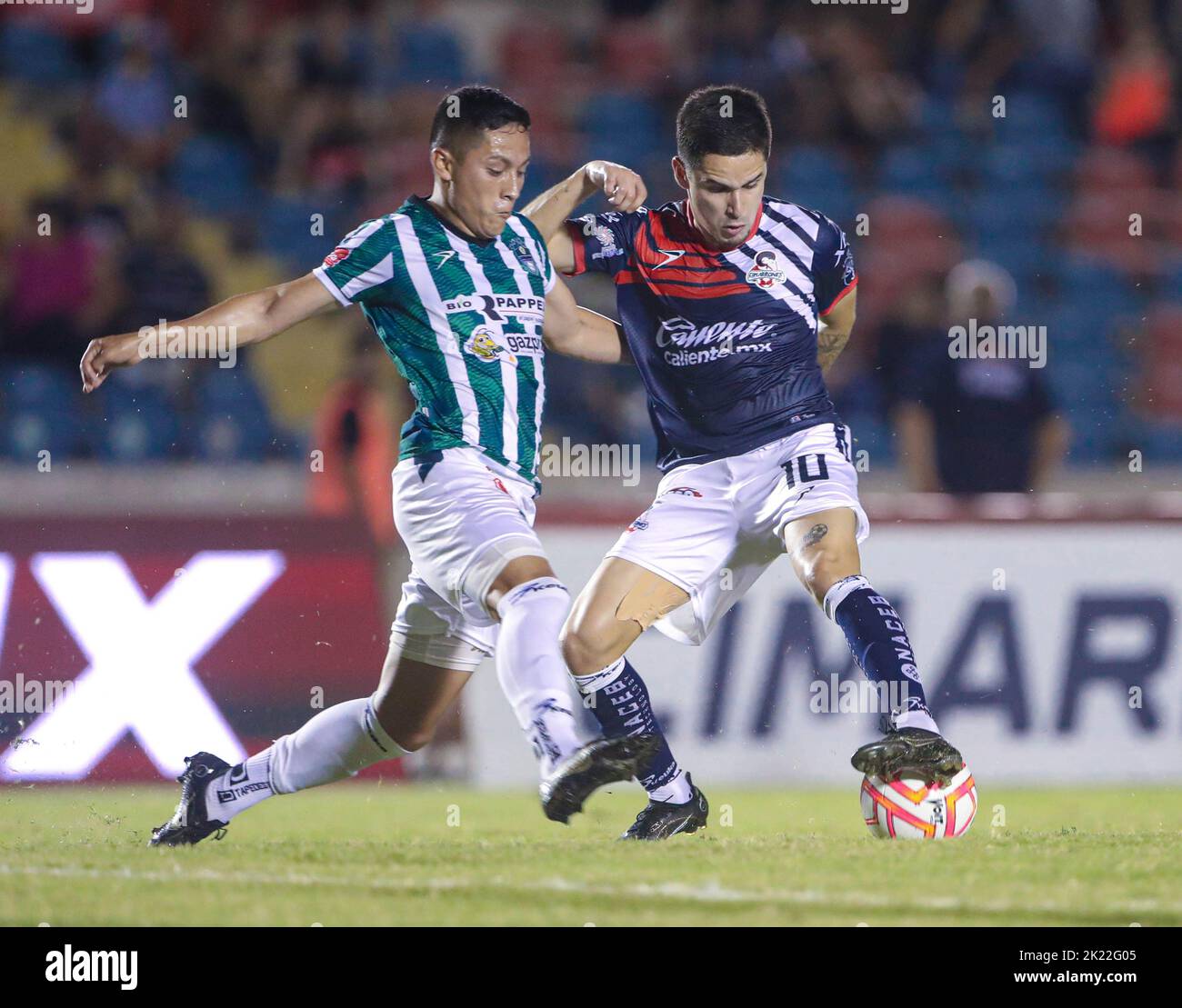 HERMOSILLO MEXICO SETTEMBRE 14: Cimarrones de sonora vs Club Deportivo Tapatío, durante la partita di calcio nel 12th° round del tourn di apertura Foto Stock