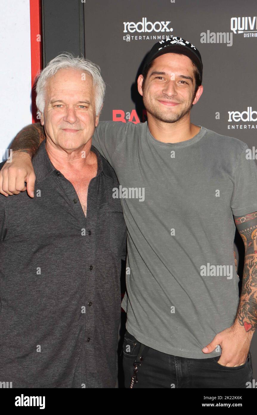 Los Angeles, Stati Uniti. 21st Set, 2022. John Posey, Tyler Posey 09/21/2022 The World Premiere of 'Bandit' held at the Harmony Gold Theater in Los Angeles, CA Photo by Izumi Hasegawa/HollywoodNewsWire.net Credit: Hollywood News Wire Inc./Alamy Live News Foto Stock