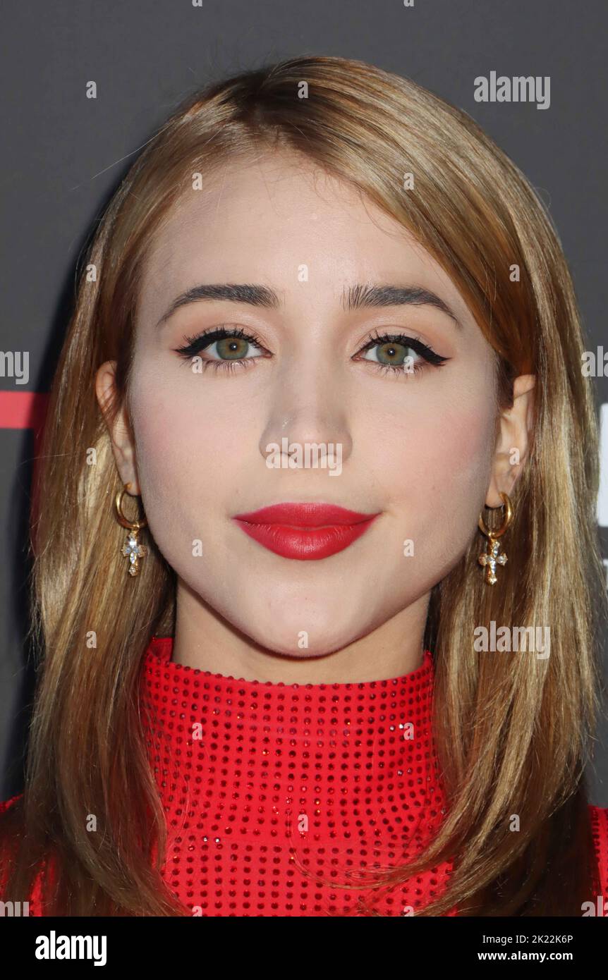 Los Angeles, Stati Uniti. 21st Set, 2022. Caylee Cowan 09/21/2022 The World Premiere of 'Bandit' held at the Harmony Gold Theater in Los Angeles, CA Photo by Izumi Hasegawa/HollywoodNewsWire.net Credit: Hollywood News Wire Inc./Alamy Live News Foto Stock