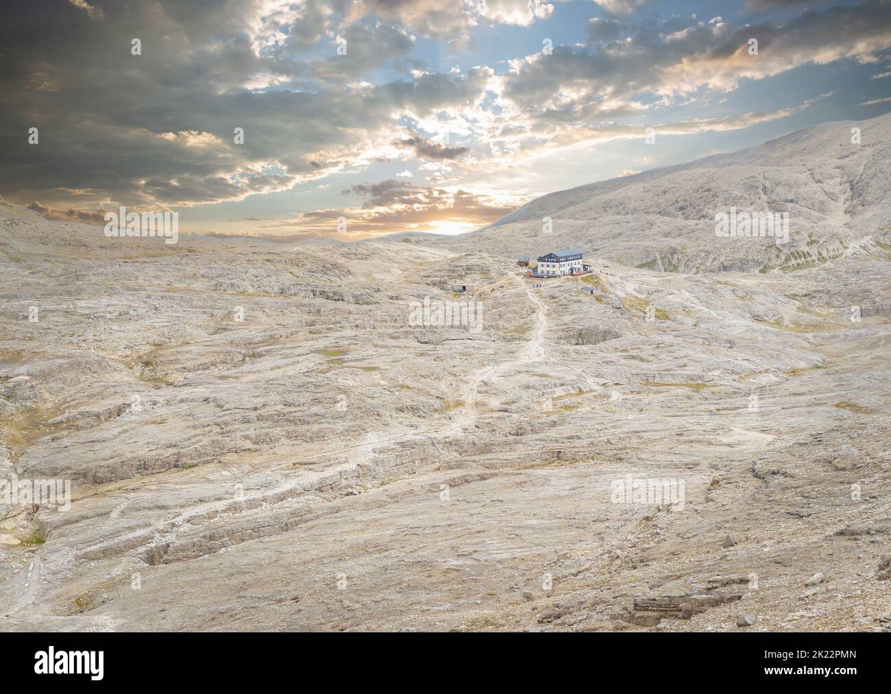 Dolomiti (Italia) - una veduta panoramica della catena montuosa delle Dolomiti, patrimonio mondiale dell'UNESCO, in Veneto e Trentino Alto Adige. Qui gruppo pale di San Martino Foto Stock