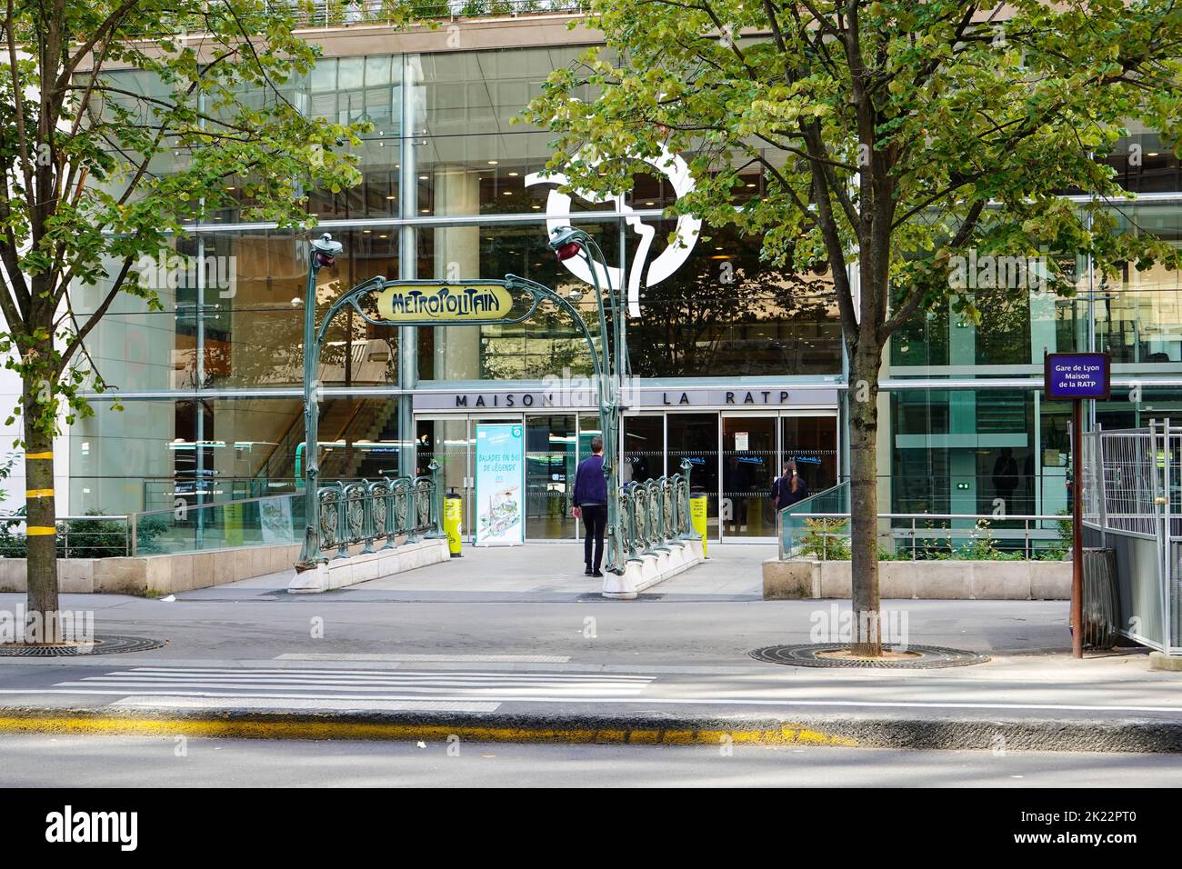 Sede centrale, Régie Autonome des Transports Parisiens, RATP, autorità di trasporto pubblico responsabile della metropolitana, autobus, tram e RER di Parigi, FR. Foto Stock
