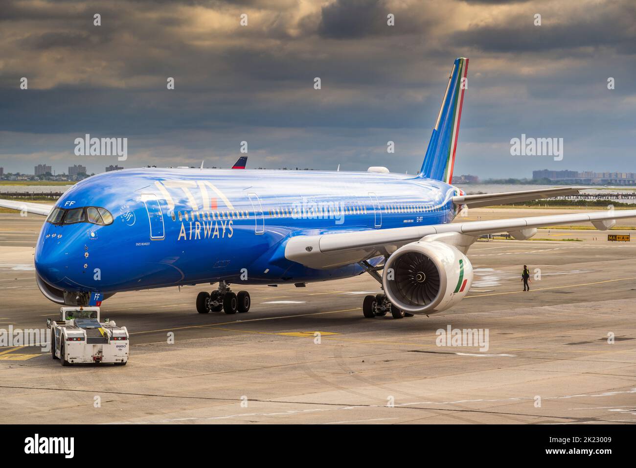ITA Airways, Airbus A350-941, John Fitzgerald Kennedy International Airport, New York, USA Foto Stock