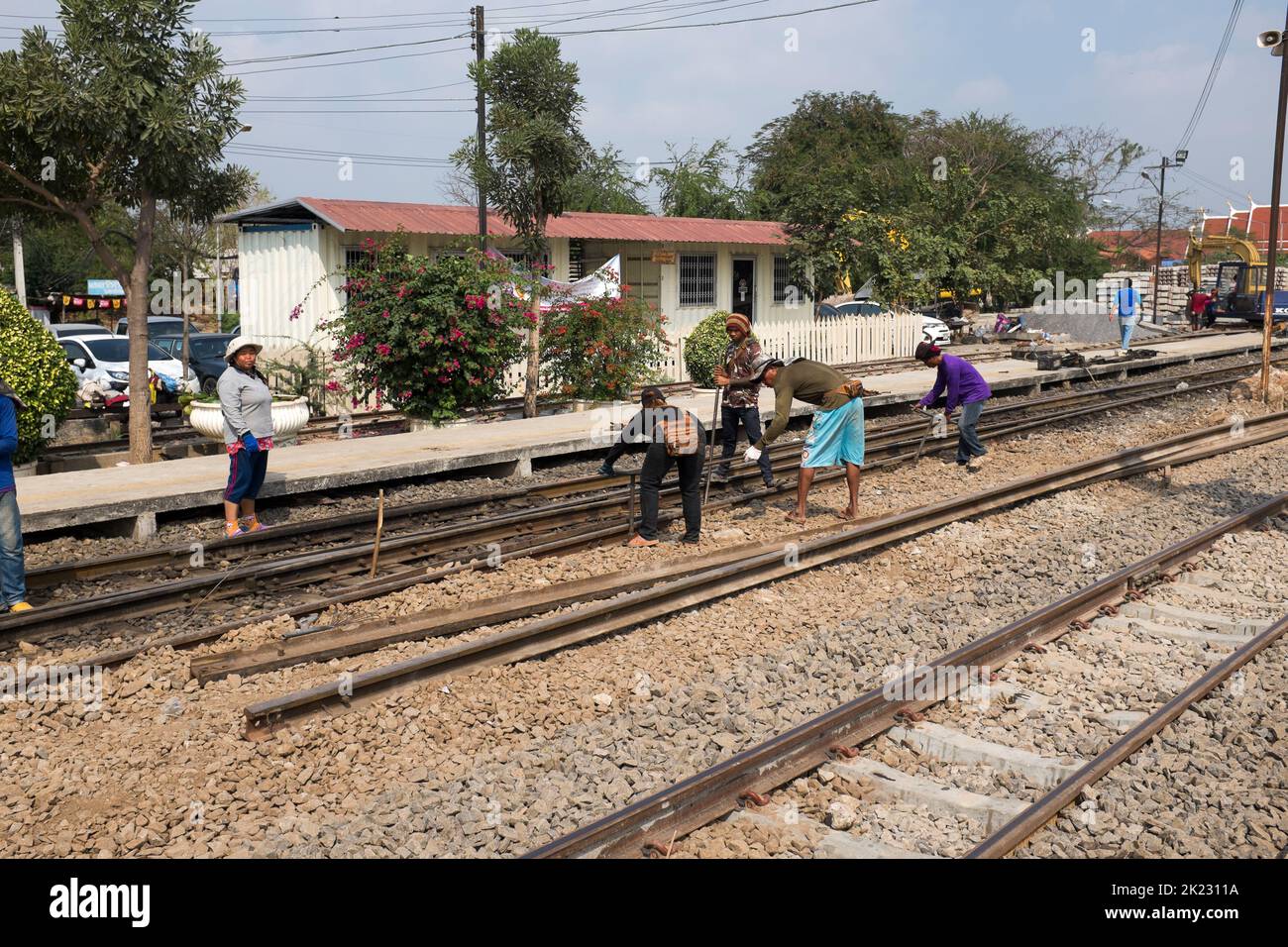 La stazione ferroviaria di Ayutthaya Thailandia Foto Stock