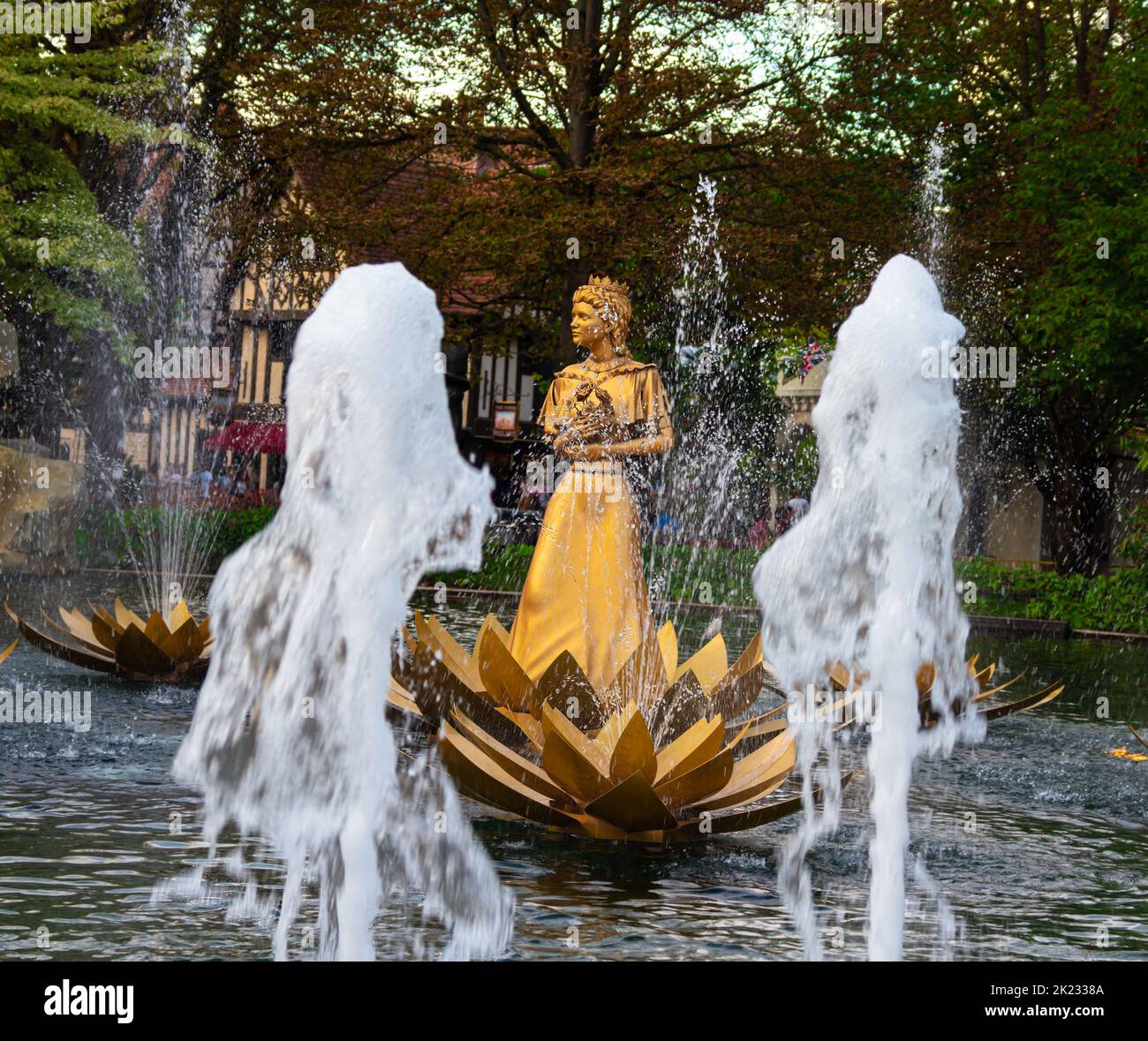 Rust, Germania - 1 settembre 2022: Figurine della principessa in Europa-Park, il più grande parco a tema della Germania, e il secondo parco a tema più popolare in E. Foto Stock