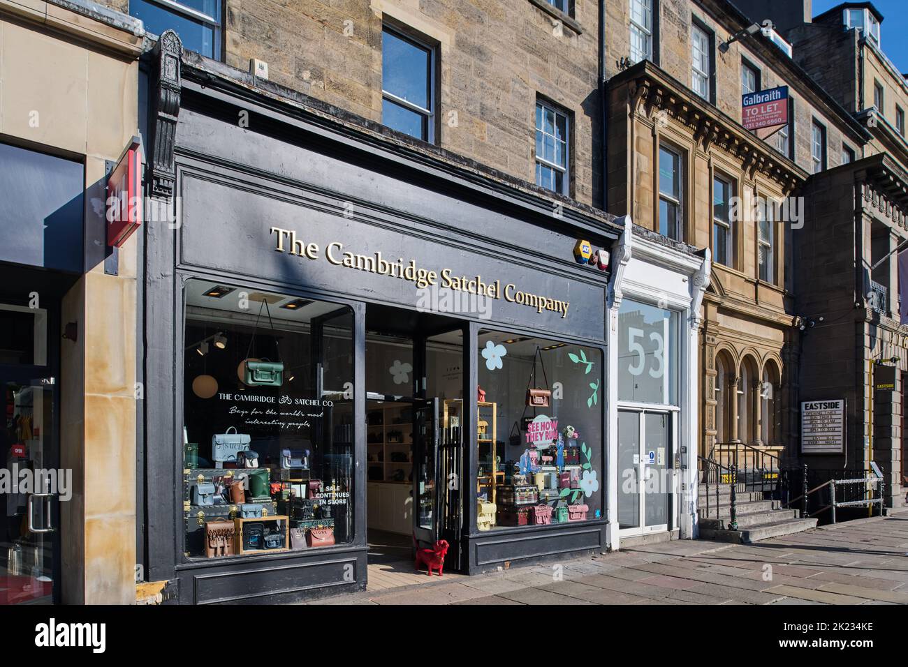 Edimburgo Scozia, Regno Unito 21 settembre 2022. Vista generale della Cambridge Satchel Company su George Street. Credit sst/alamy live news Foto Stock