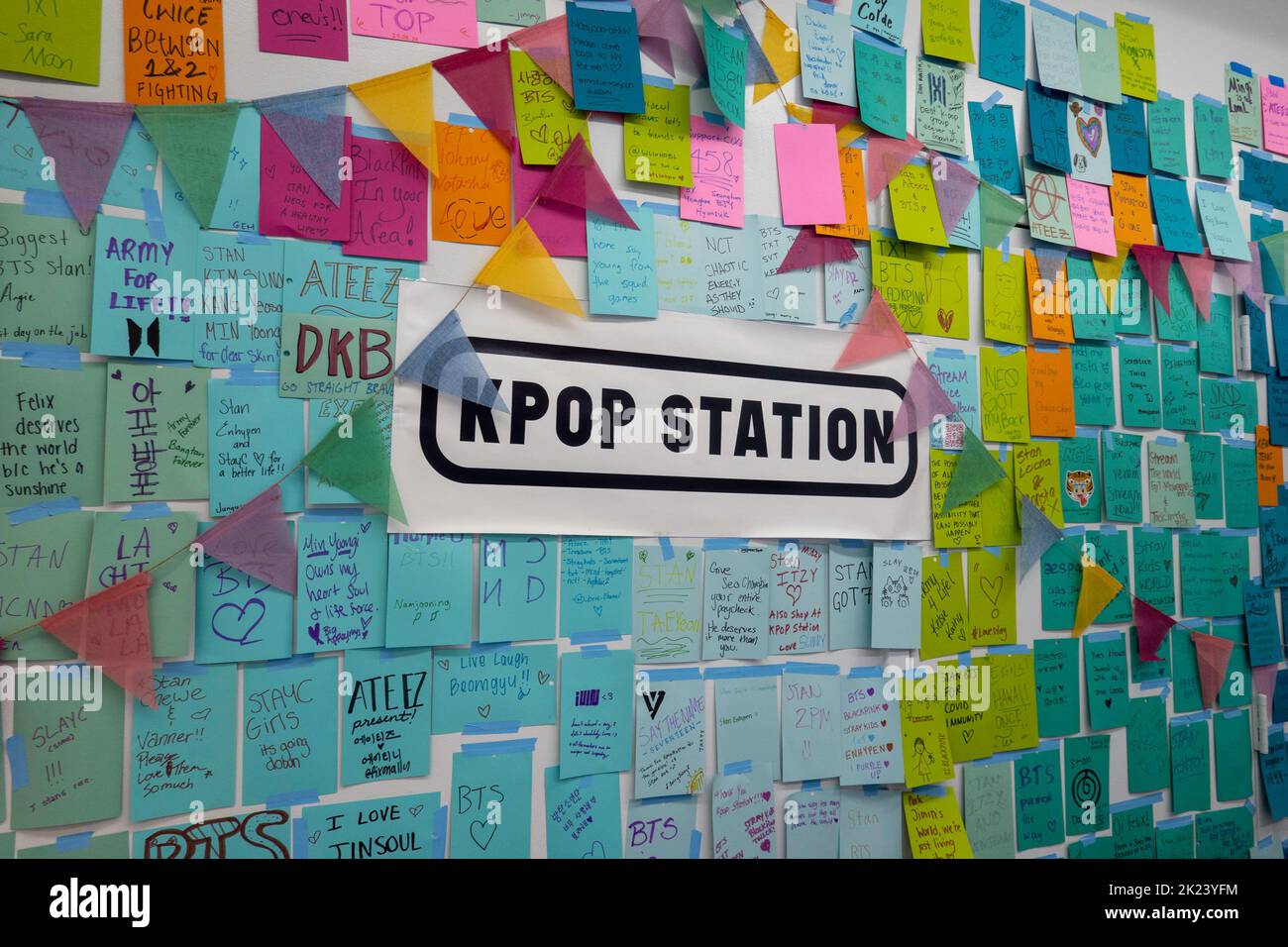 KPOP Station NYC si trova al 1263 di Broadway a New York City, USA 2022 Foto Stock