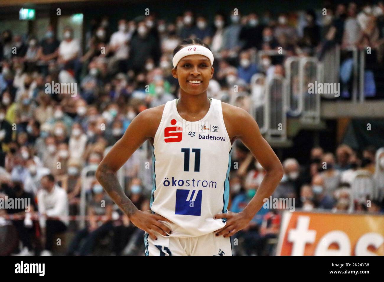 Hannah Little (USC Eisvögel Freiburg) beim Spiel der 1.BBL Damen 2021/2022 - Eisvoegel USC Freiburg - Leoni della Renania Foto: Joachim Hahne/johapress Foto Stock