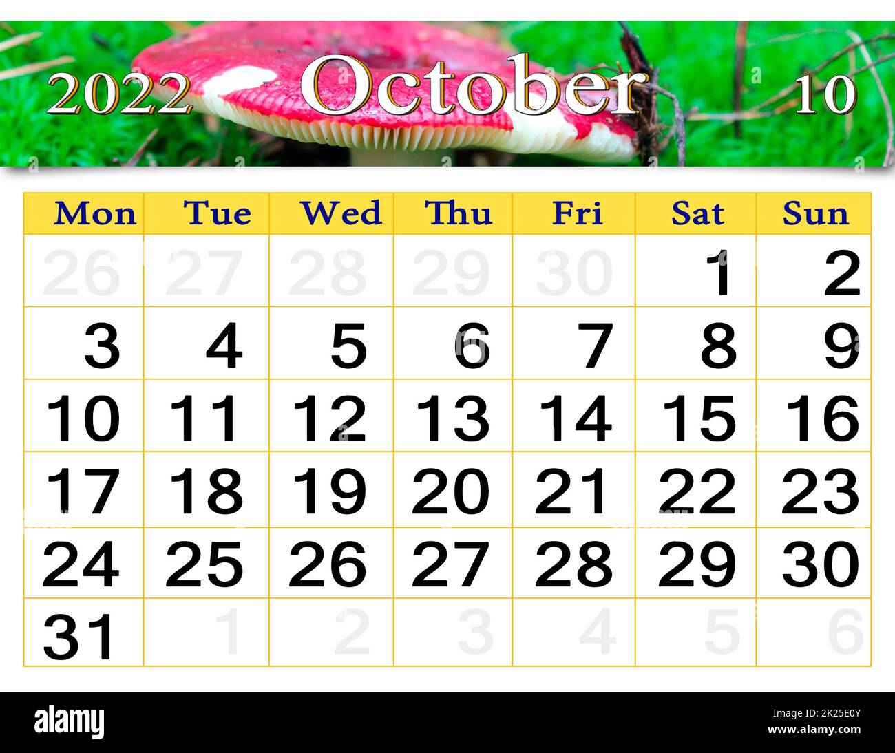 calendario del 2022 ottobre con immagine di funghi russula Foto Stock