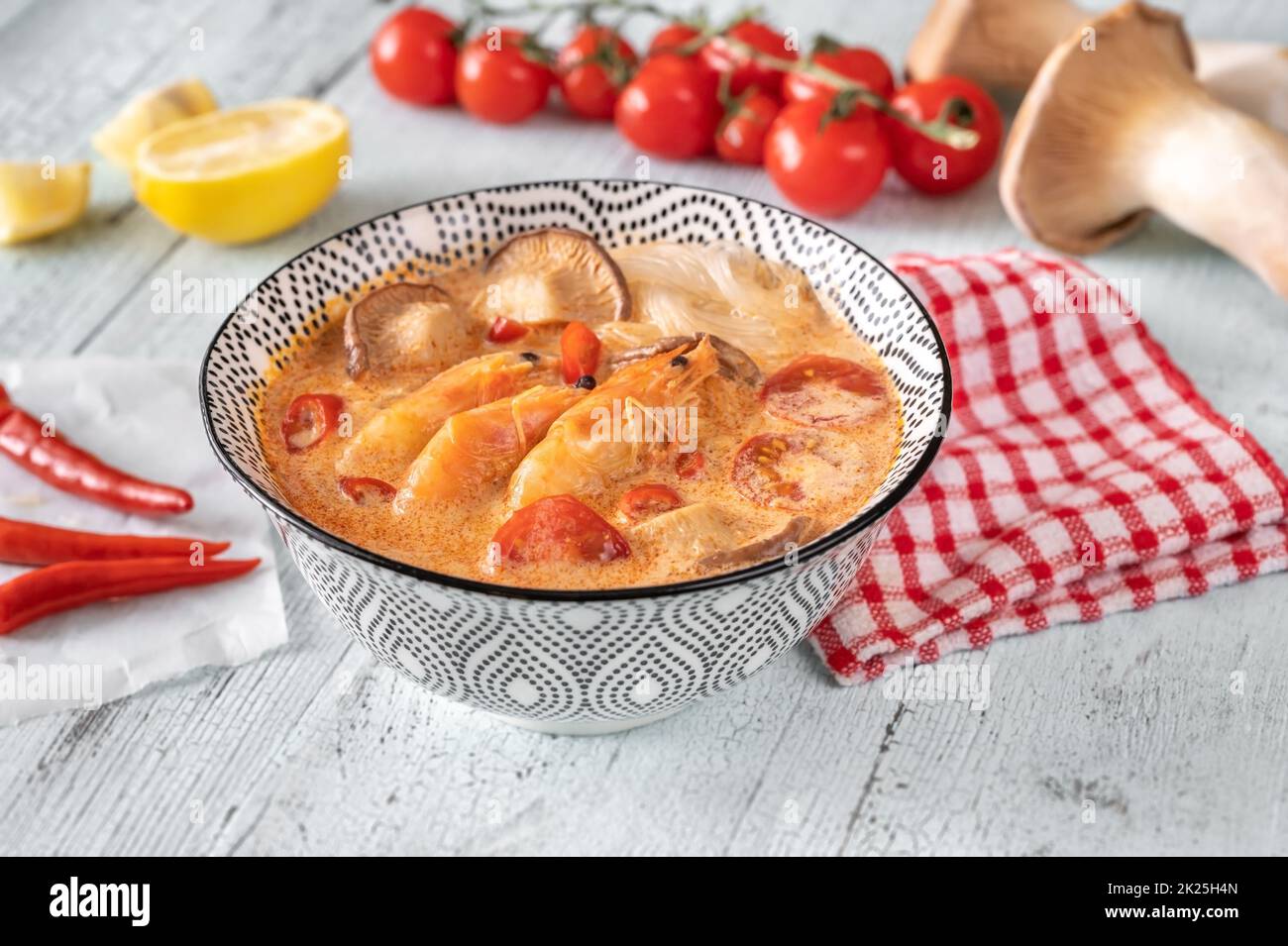 Ciotola di Tom Yum Foto Stock