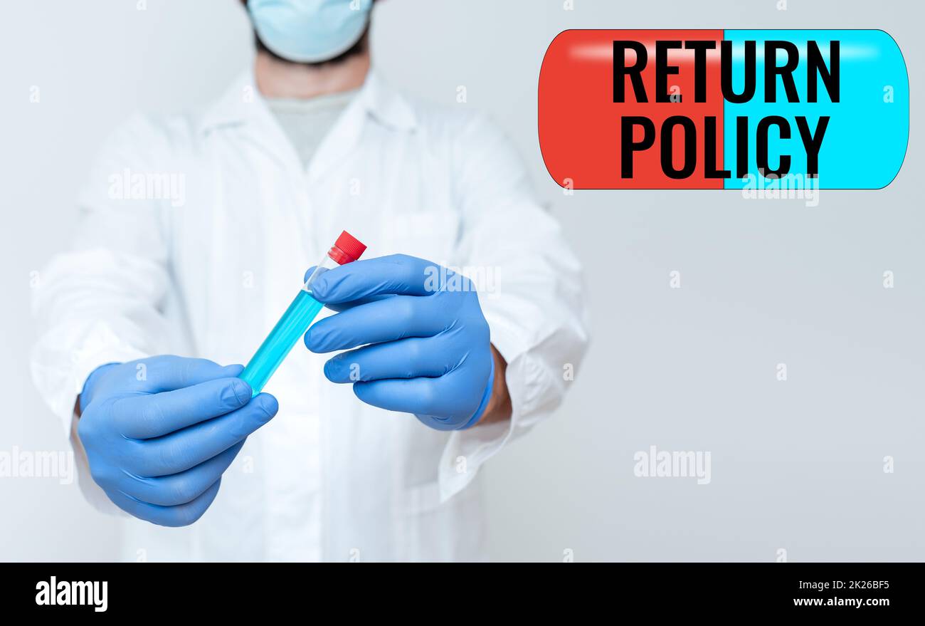 Firma che mostra la politica di restituzione. Business Concept rimborso fiscale Termini e condizioni di vendita al dettaglio su Purchase Doctor Analyzing New Medicine, Scientist Presenting Medical Research Foto Stock