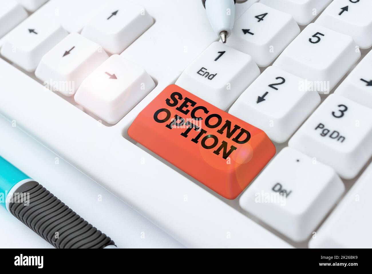 Testo che mostra la seconda opzione di ispirazione. Foto concettuale Next Fiddle Not a priority Next alternative Opportunity Trascing Internet Meeting Audio Record, New Transcription Methods Foto Stock