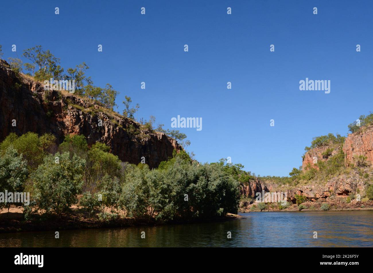 Una vista lungo la Gola Katherine nel territorio settentrionale dell'Australia Foto Stock