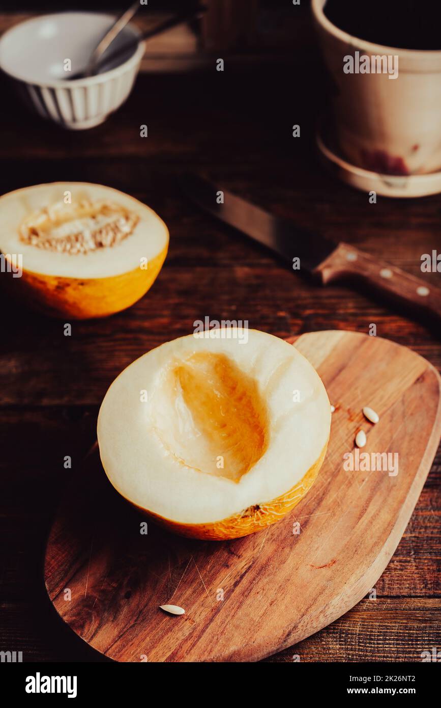 Metà di melone di Honeydew senza semi Foto Stock