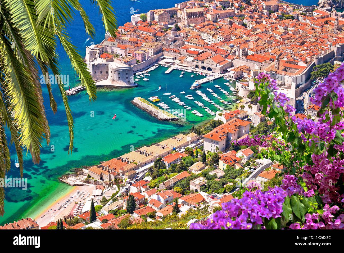 Città di Dubrovnik patrimonio vista porto dall'alto Foto Stock