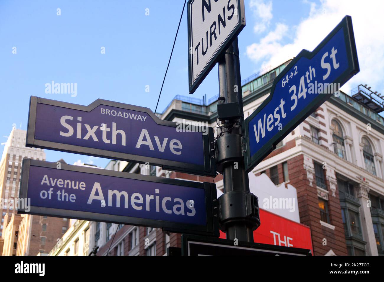 Blue West 34th Street, Broadway e Avenue of the Americas 6th segno storico Foto Stock