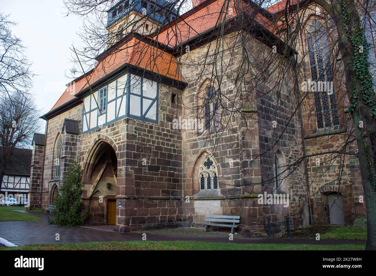 Chiesa di Witzenhausen nella valle di Werra in Germania Foto Stock